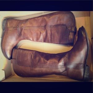 FRYE 7.5M Paige Riding Boots- NWOT